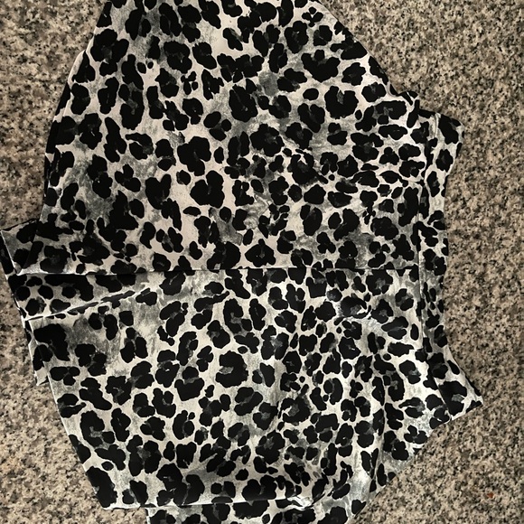 Zara Black and White Leopard Print Skirt - Picture 2 of 3